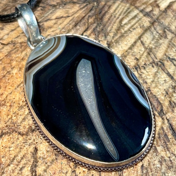 Dark Botswana Agate Pendant - Picture 6 of 11